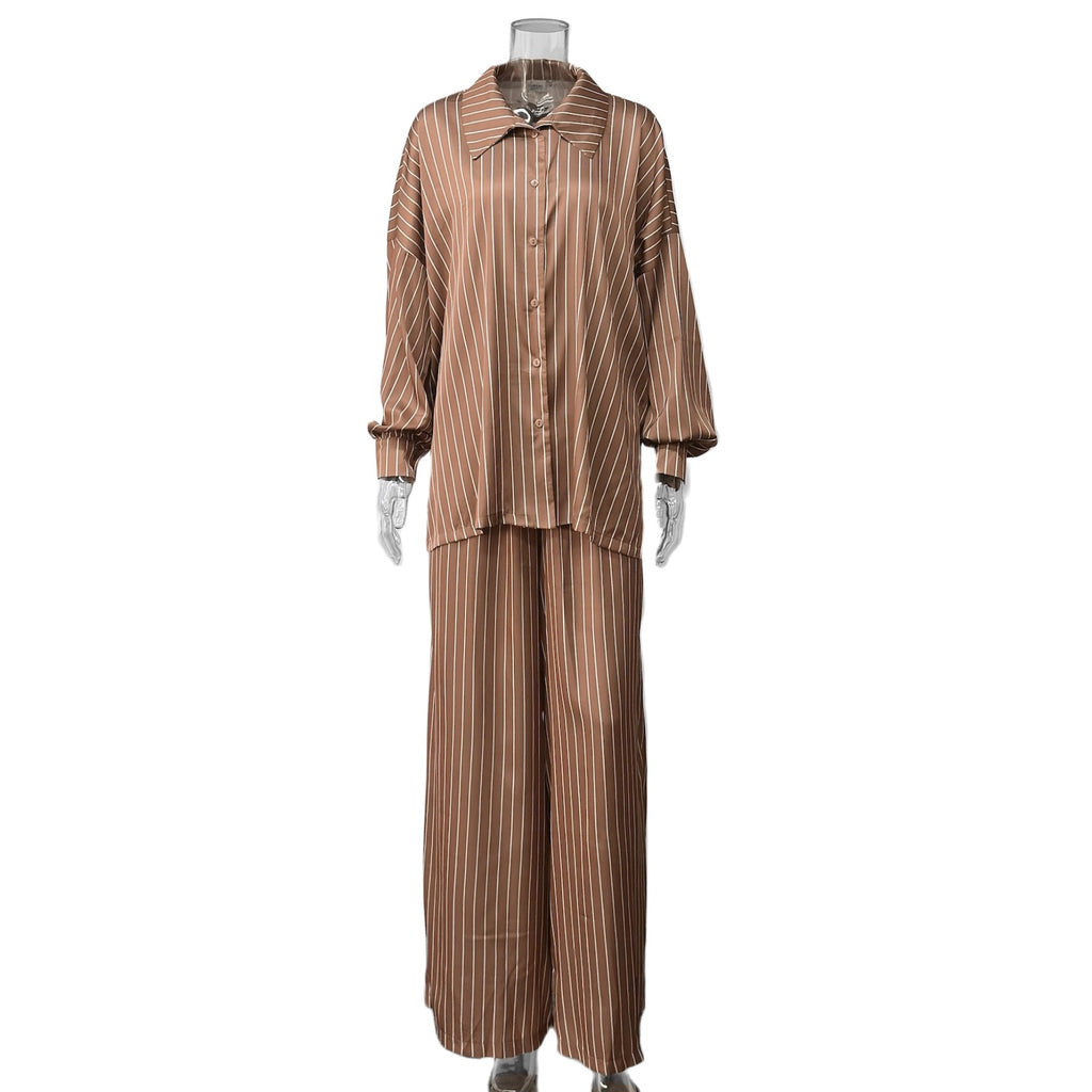 Gestreiftes Zweiteiler-Set mit Cardigan & Hose