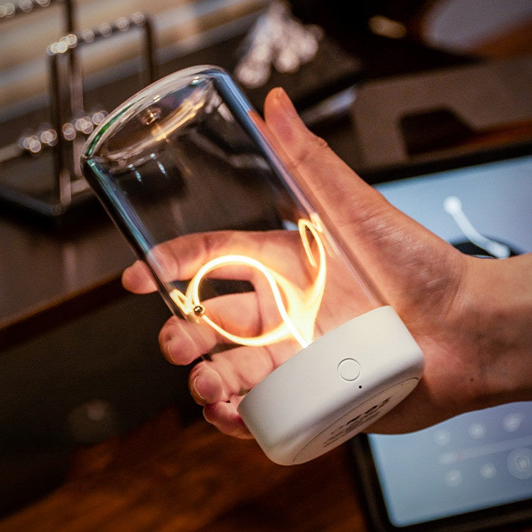LED-Campinglampe mit Touchsteuerung und Kugeldesign