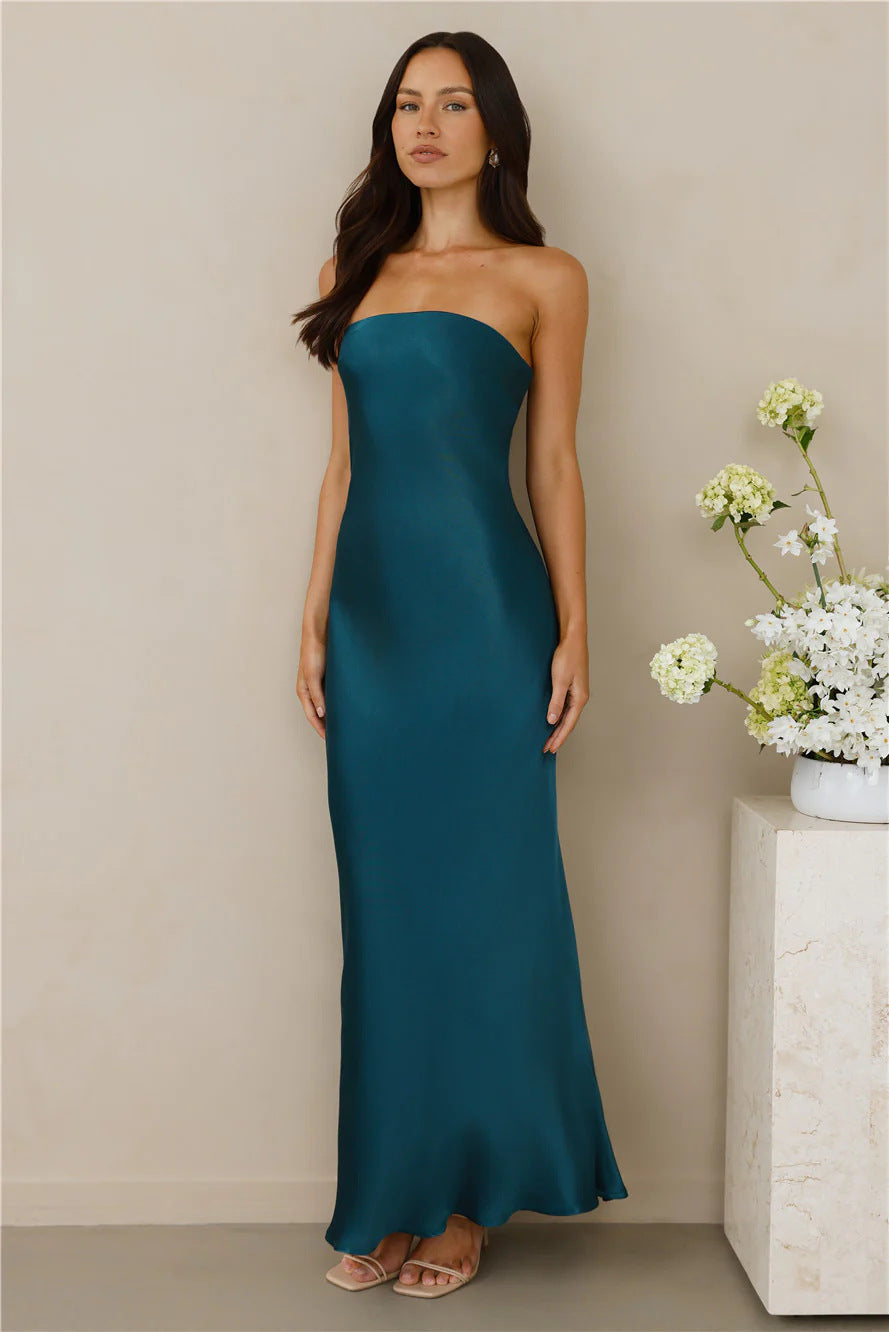 Damen rückenfreies Satin-Maxikleid