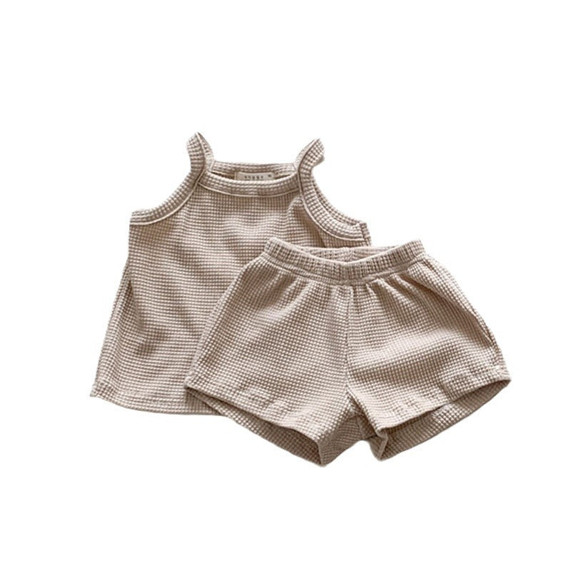 Baby-Strampler aus Waffelpiqué – Ärmellos – Bild 5 | LuxeStyle