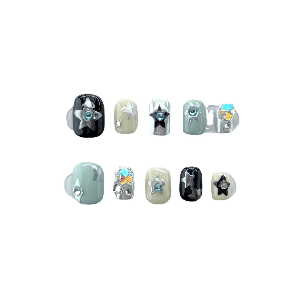 Fingernagel-Patch «Blauer Kontrast» – Bild 1 | LuxeStyle