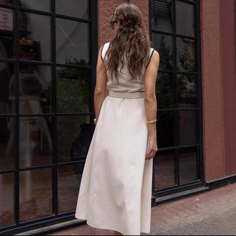 Maxikleid mit V-Ausschnitt und Gürtel – Bild 5 | LuxeStyle