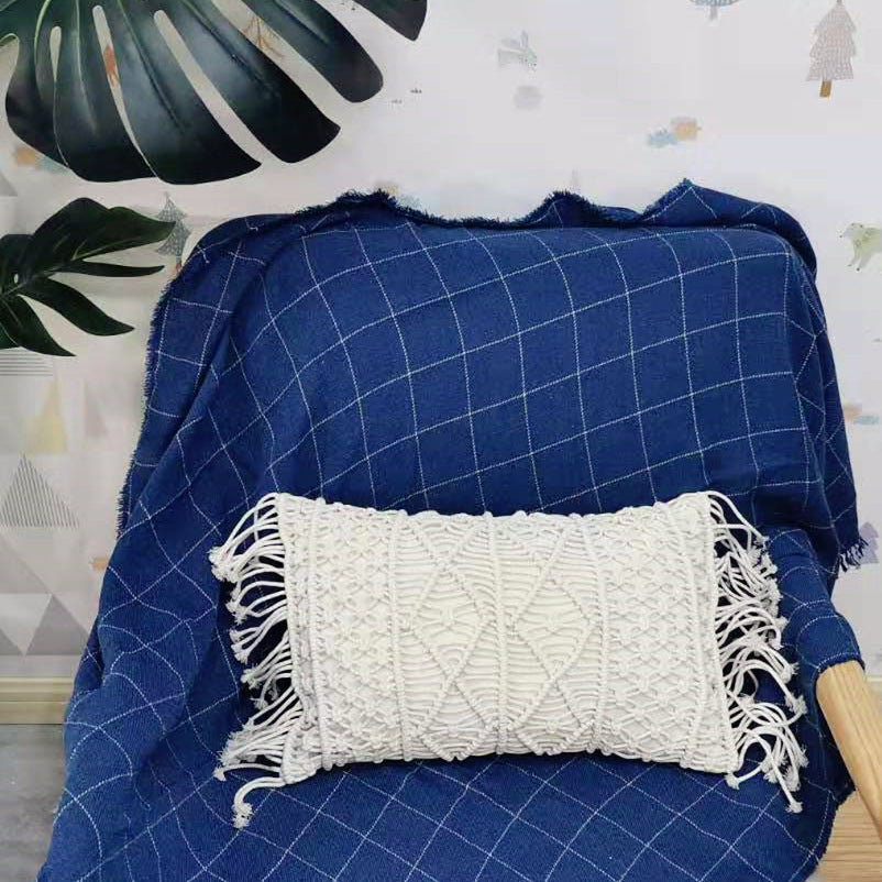 Nordisches Kissen mit Webmuster – Bild 2 | LuxeStyle