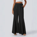 Elegante weite Hose mit ausgestelltem Bein