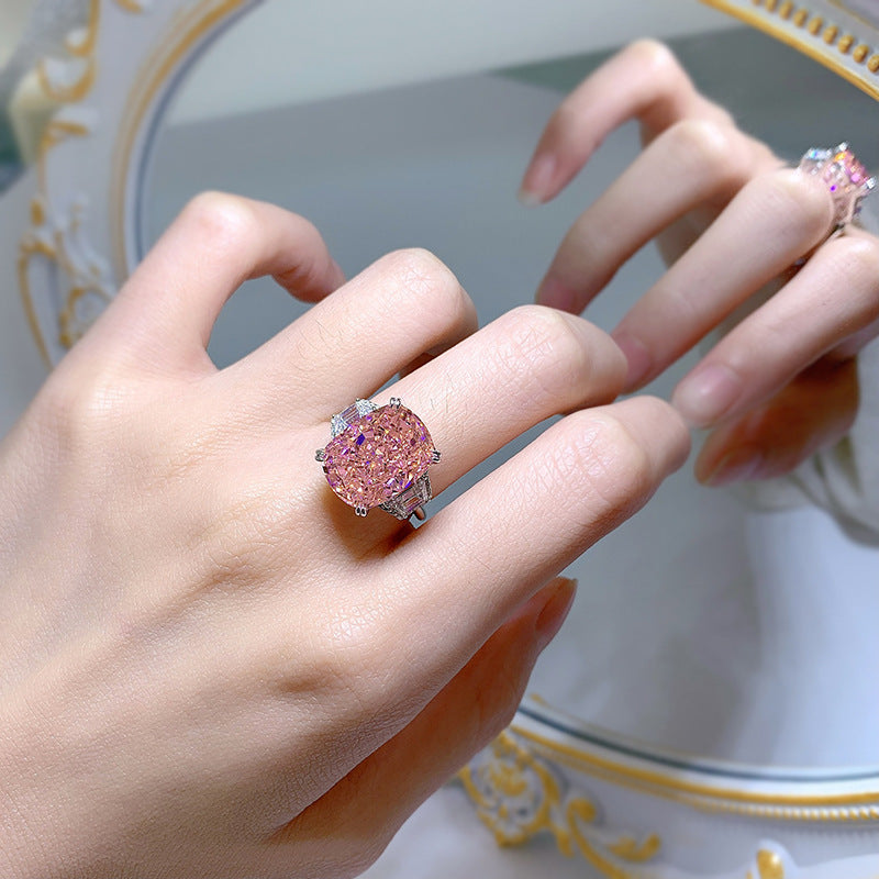 Silberring mit Hochkarbon-Strasssteinen – Bild 3 | LuxeStyle