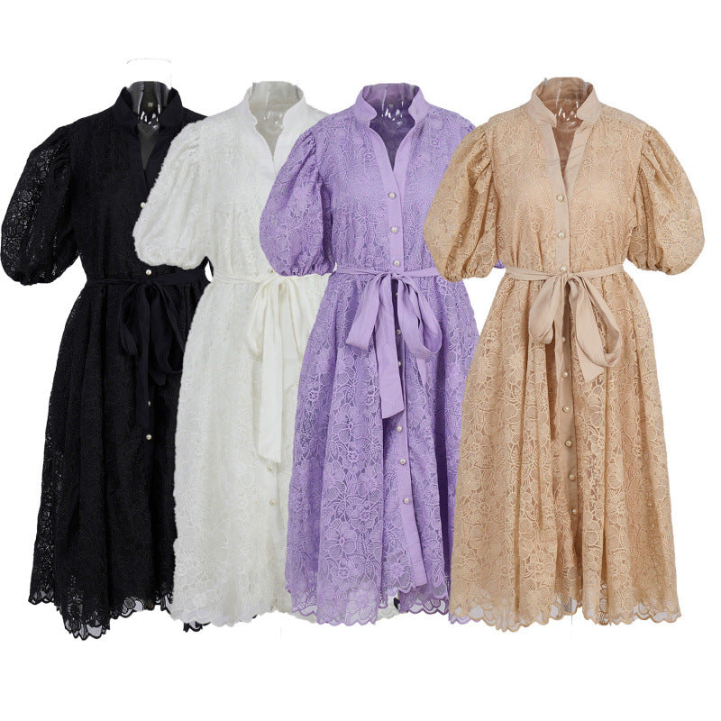 Oversized Wickelkleid mit Stickerei – Bild 9 | LuxeStyle