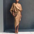 Weiten-sitzendes Batwing-Midi-Rockkleid asymmetrisch