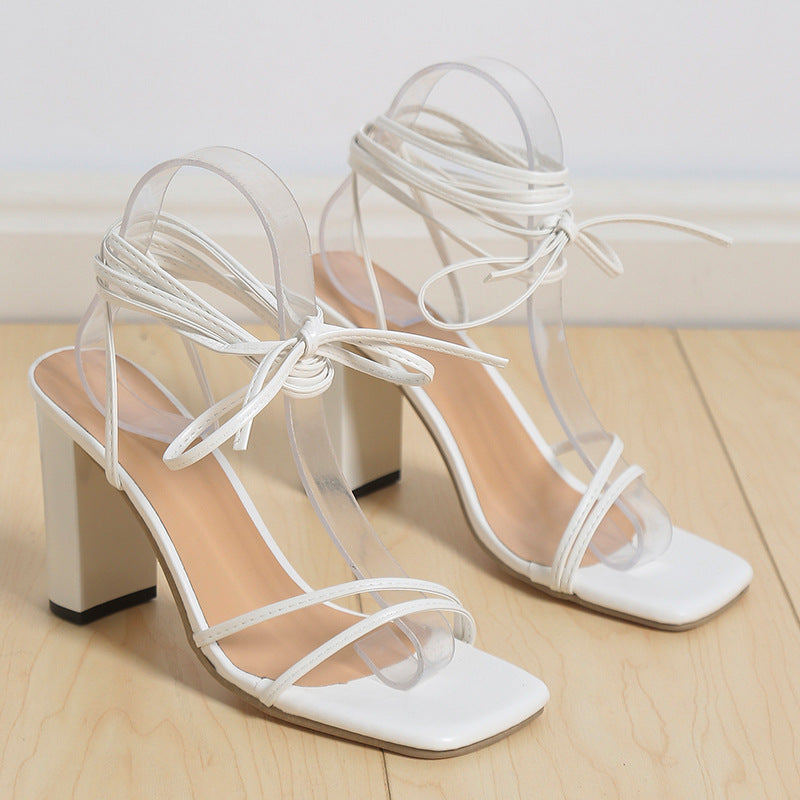 Elegante Riemchen-High-Heels mit eckiger Spitze – Bild 2 | LuxeStyle