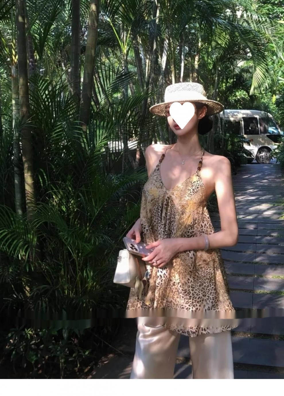 Leopard-Print Neckholder-Top aus Baumwolle – Bild 3 | LuxeStyle