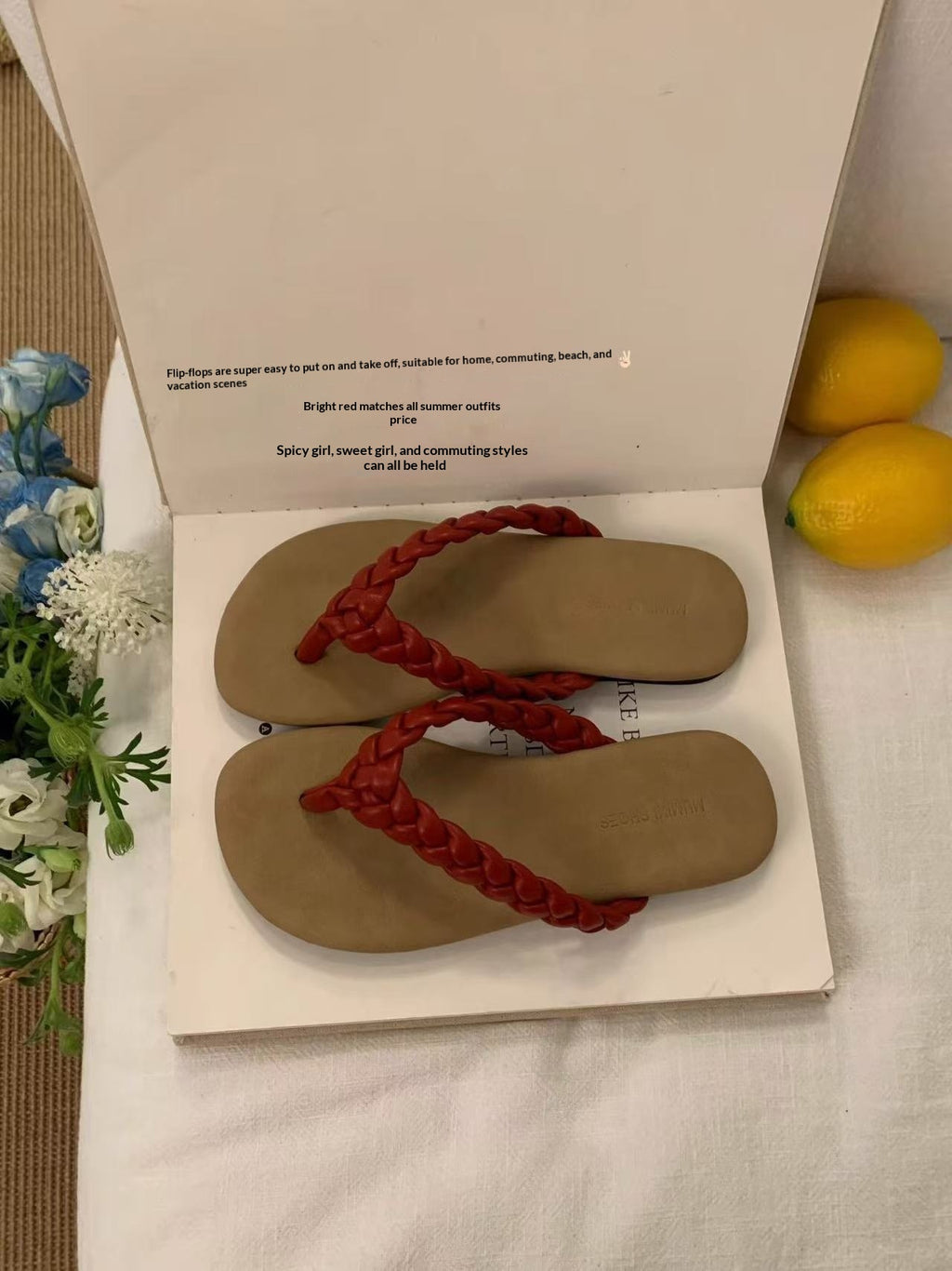 Retro-Flip-Flops mit gewebtem Riemen