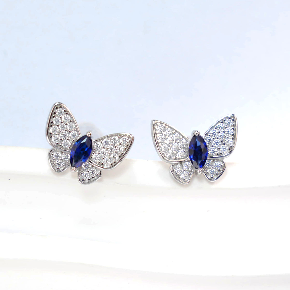 Schmetterling-Ohrstecker «Marquise» · 925 Silber