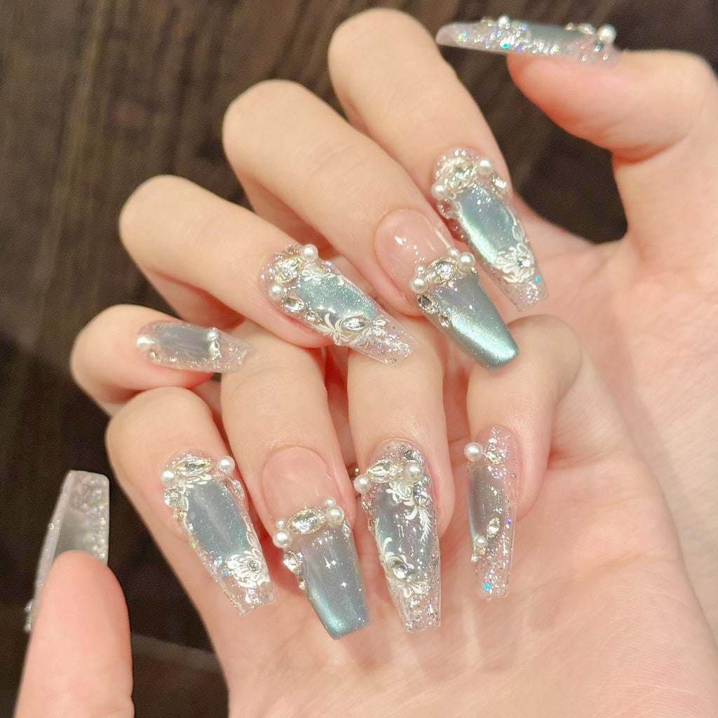 Eisklarer blauer Katzenaugen-Nagelsticker