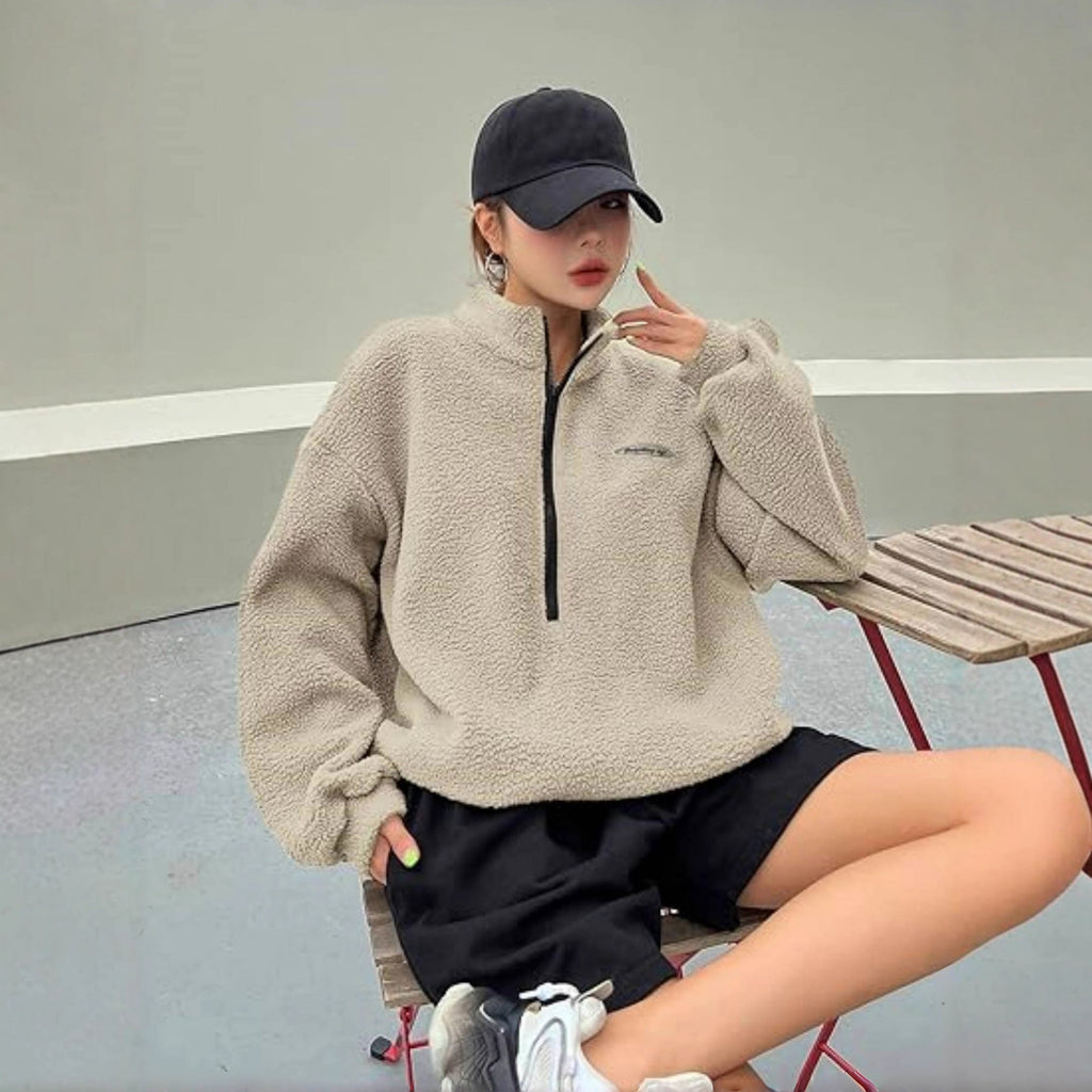 Damen Sweatshirt mit Schlaufe und Aufschrift