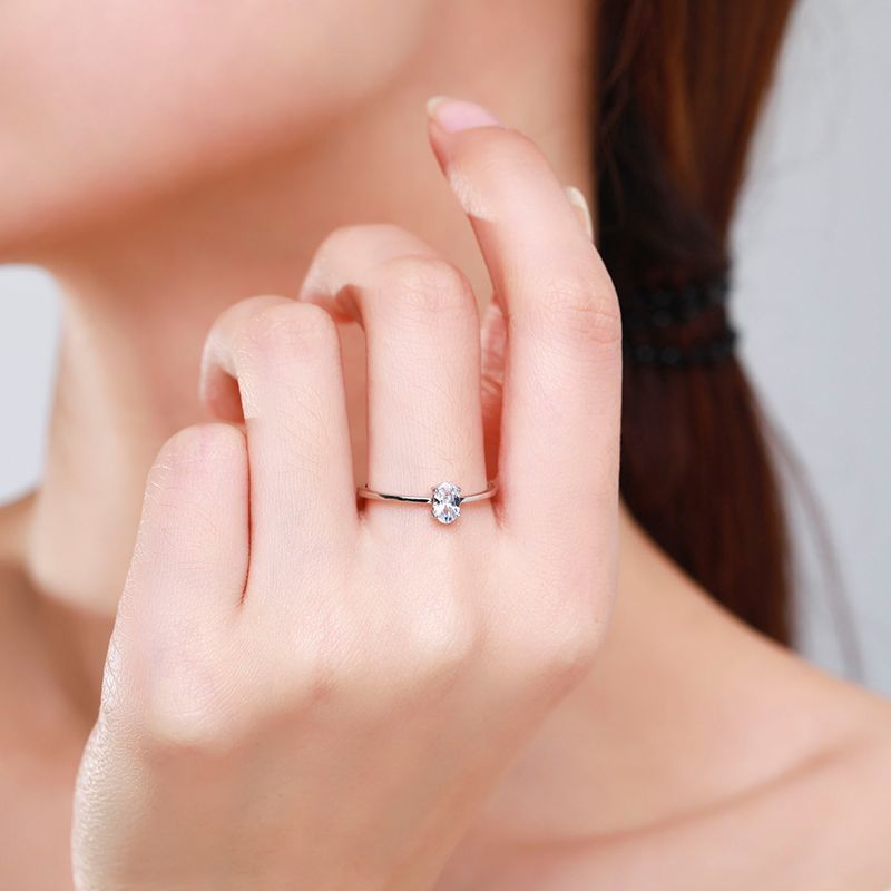 Eleganter Zirkonia Ring im koreanischen Stil | LuxeStyle