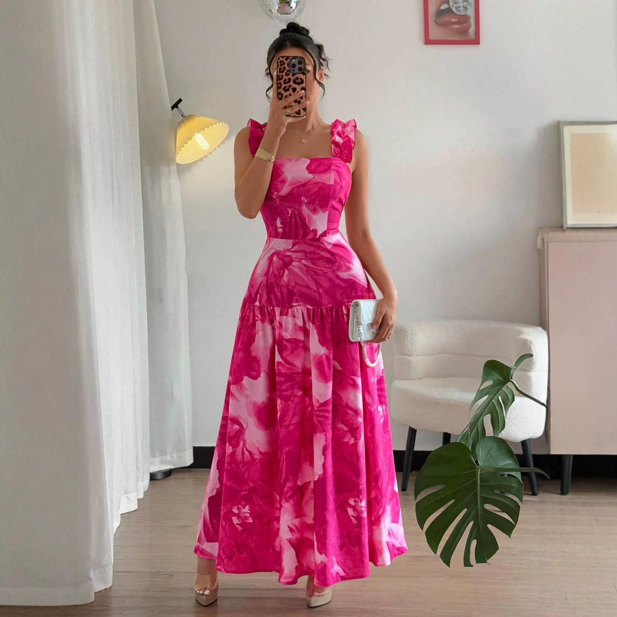 Maxi-Kleid mit Rüschen und Off-Shoulder – Bild 8 | LuxeStyle