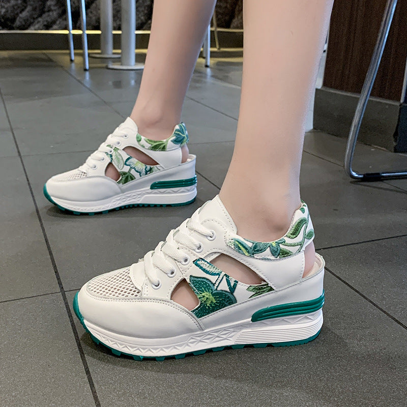 Atmungsaktive Mesh-Sneaker mit dicker Sohle