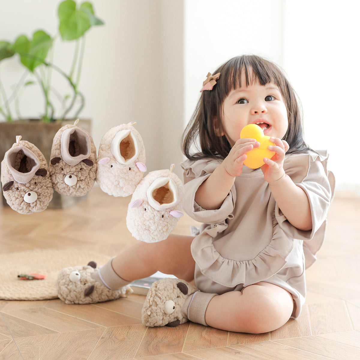 Lammwoll-Babyschuhe und -Socken – Bild 2 | LuxeStyle