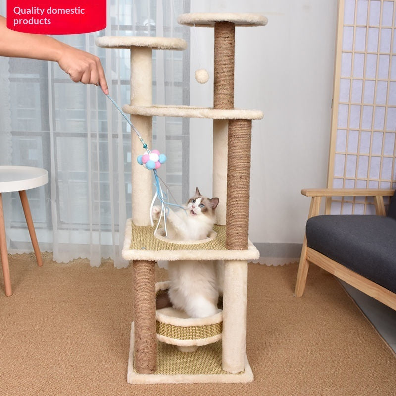 Katzenbaum mit integriertem Bett