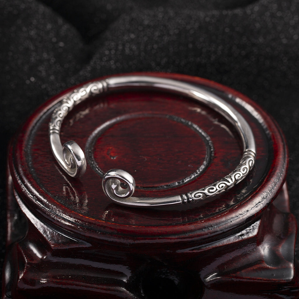 Sonnen-Wukong-Armreif aus Edelstahl – Bild 5 | LuxeStyle