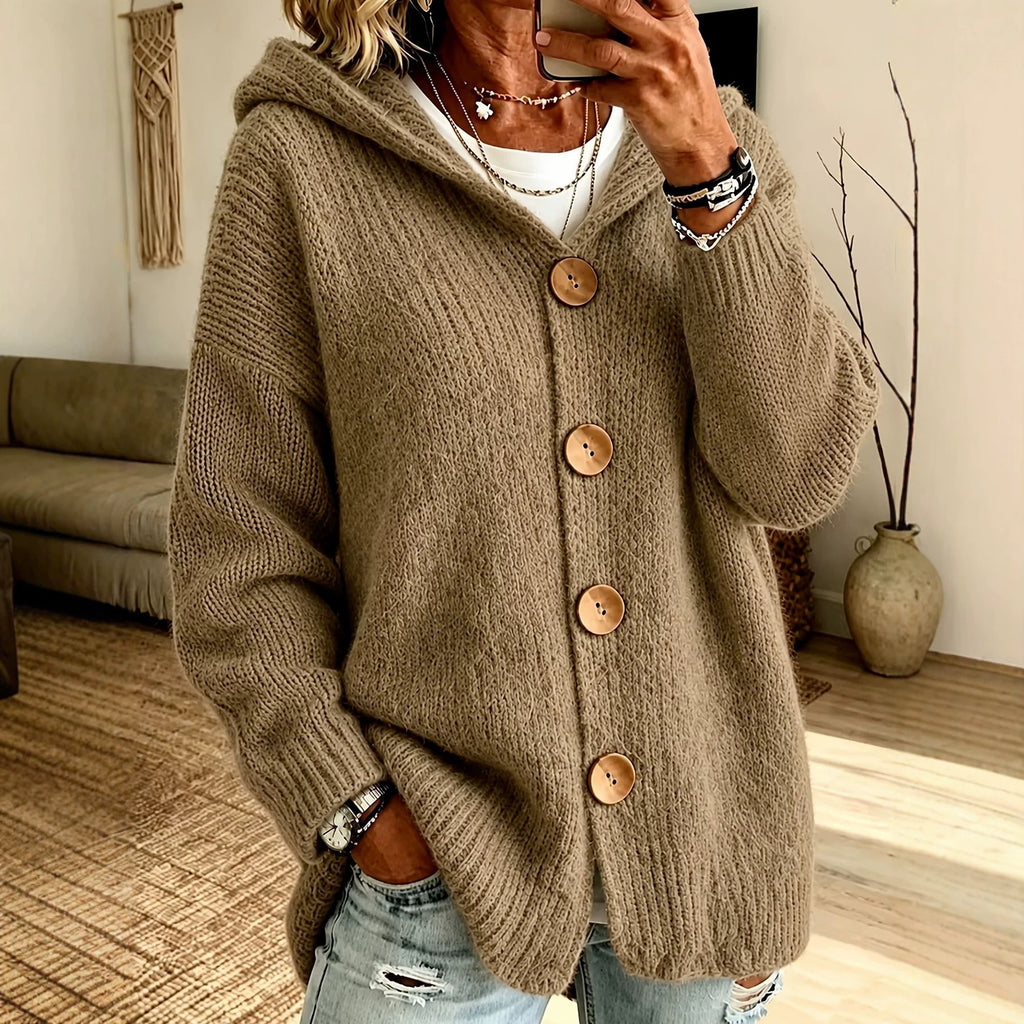 Cardigan mit Kapuze und vier Knöpfen
