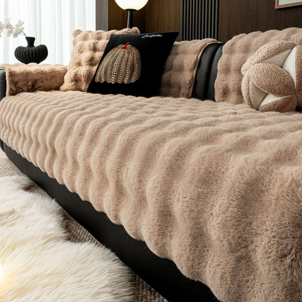 Sofa Kissen aus Kaninchenplüsch