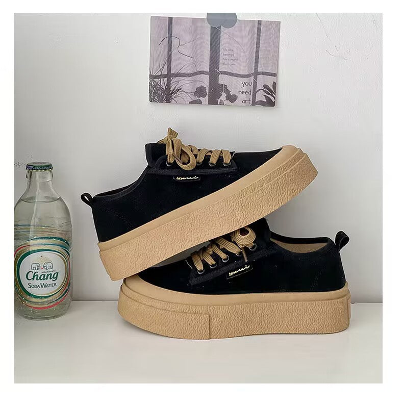 Chunky Freizeitschuhe mit Schnürung