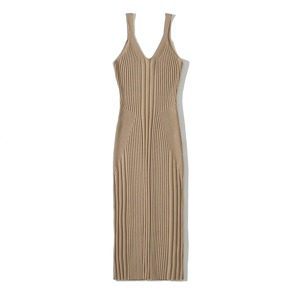 Eng anliegendes Strapse-Kleid