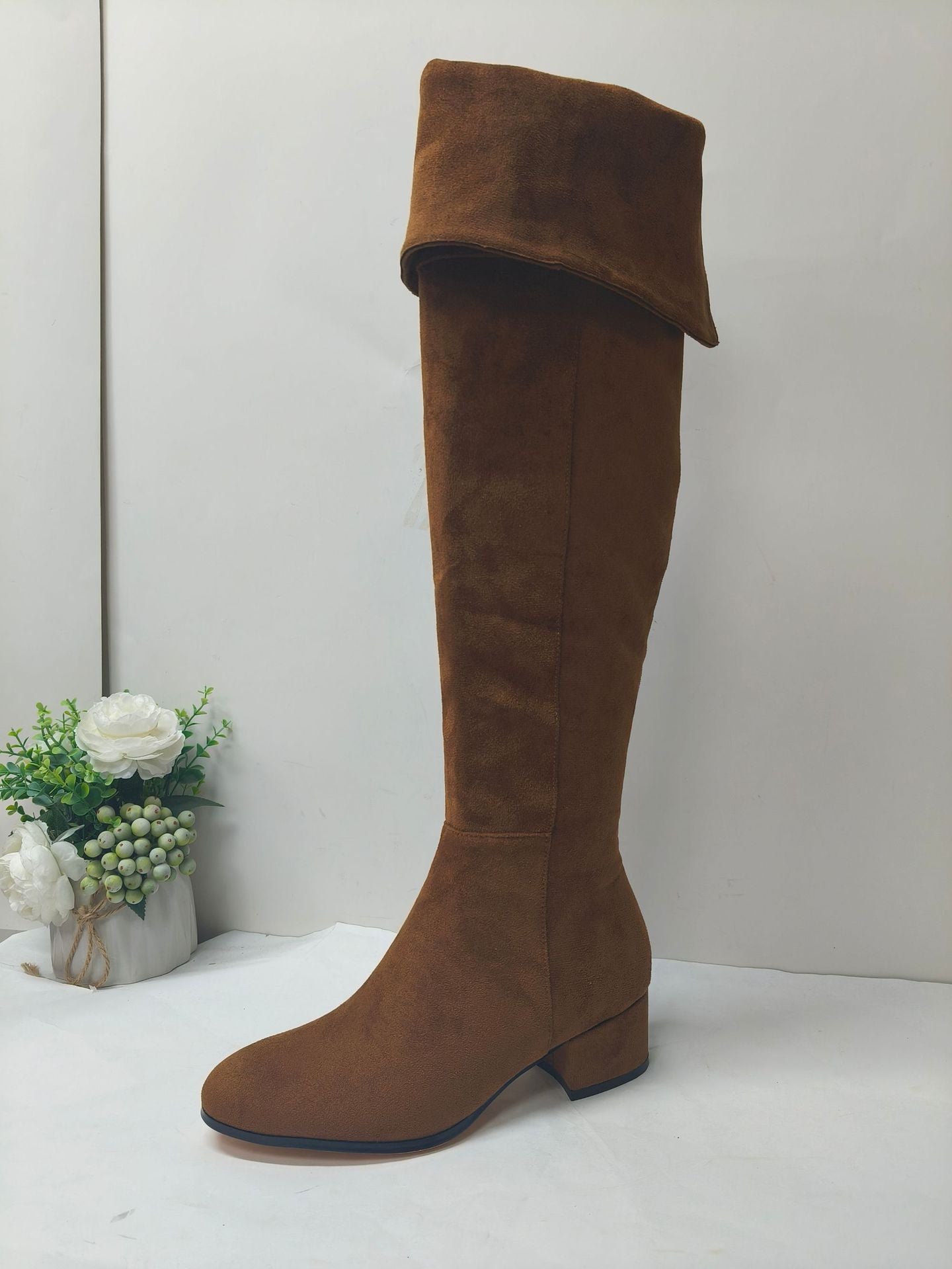 Hohe Stiefel