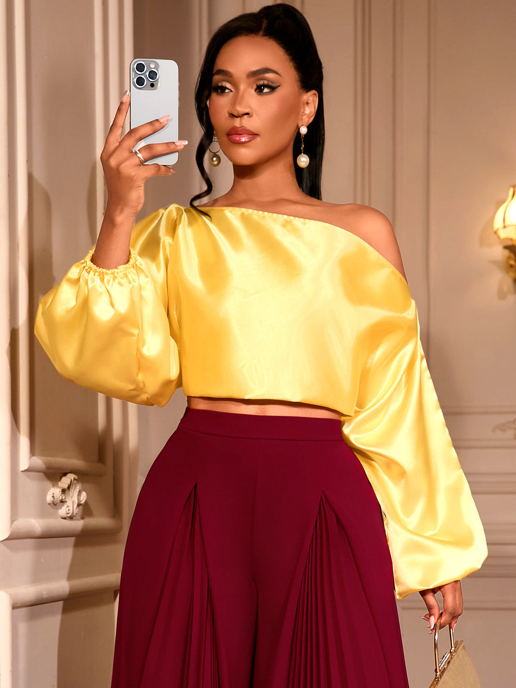 One Shoulder Cropped Blouse mit Ballonärmeln
