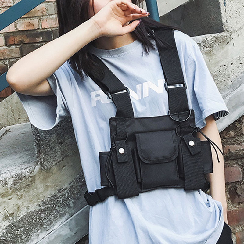 Taktische Hip-Hop-Brusttasche im Hong Kong Style – Bild 6 | LuxeStyle
