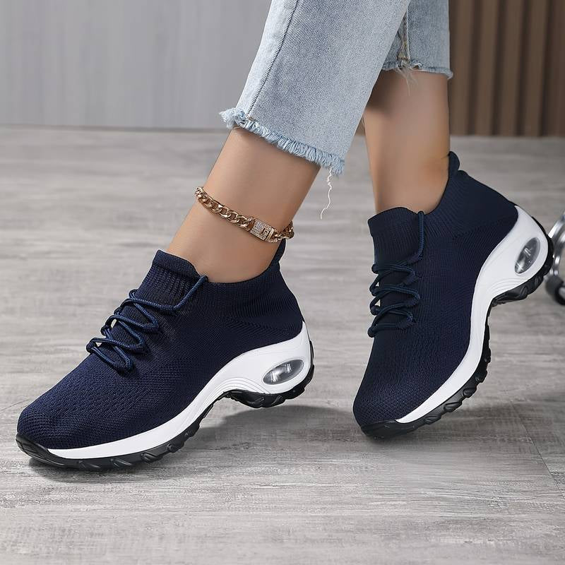 Sportliche Strick-Socken-Schuhe mit Plateau