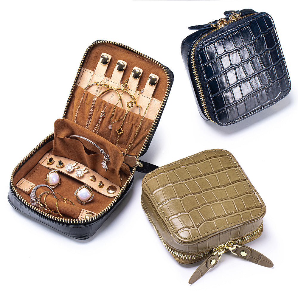 Krokodilmuster Schmuck-Clutch aus Leder – Bild 3 | LuxeStyle
