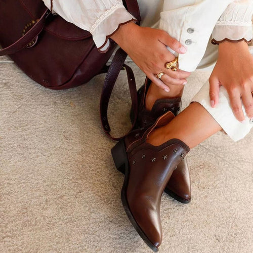 Ankle Boots mit Metallschnalle