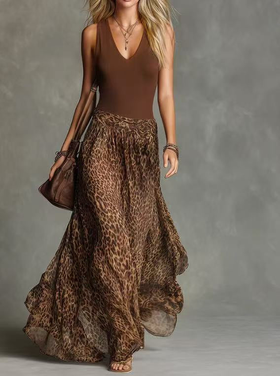 Leoparden-Maxikleid mit V-Ausschnitt