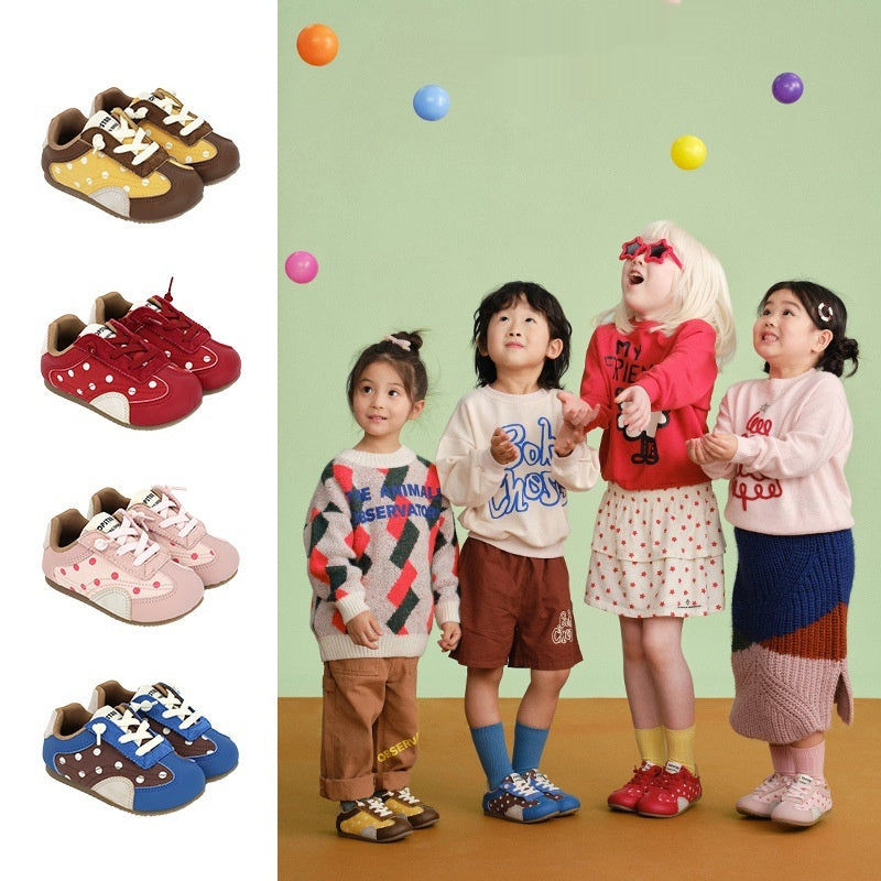 Mädchen-Sneakers mit Polka-Dots