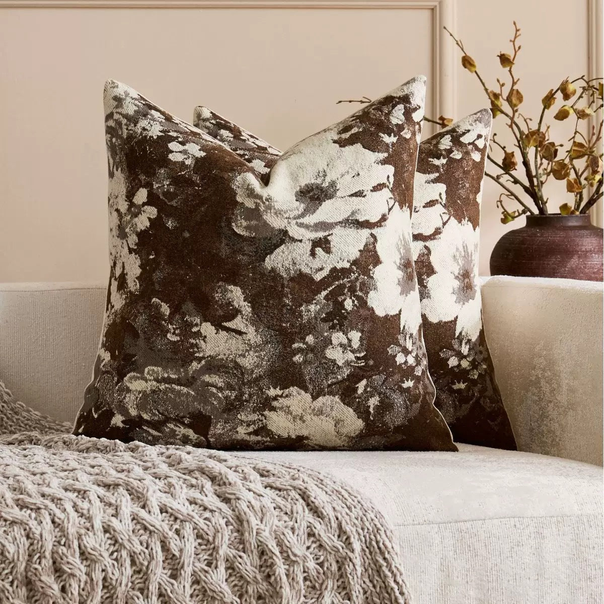 Mink-Jacquard-Vintage-Blumen-Kissenbezug ohne Kern – Bild 7 | LuxeStyle