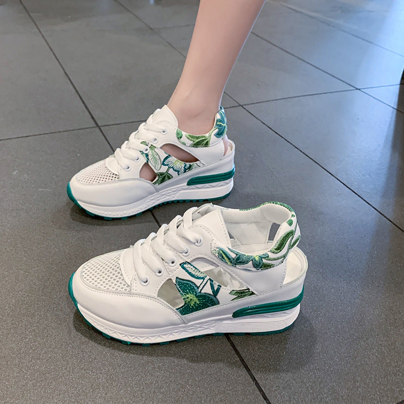 Atmungsaktive Mesh-Sneaker mit dicker Sohle