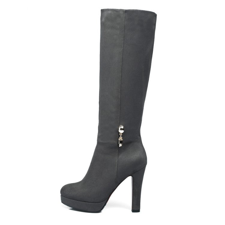 Weibliche High-Top-Stiefel mit Blockabsatz – Bild 4 | LuxeStyle