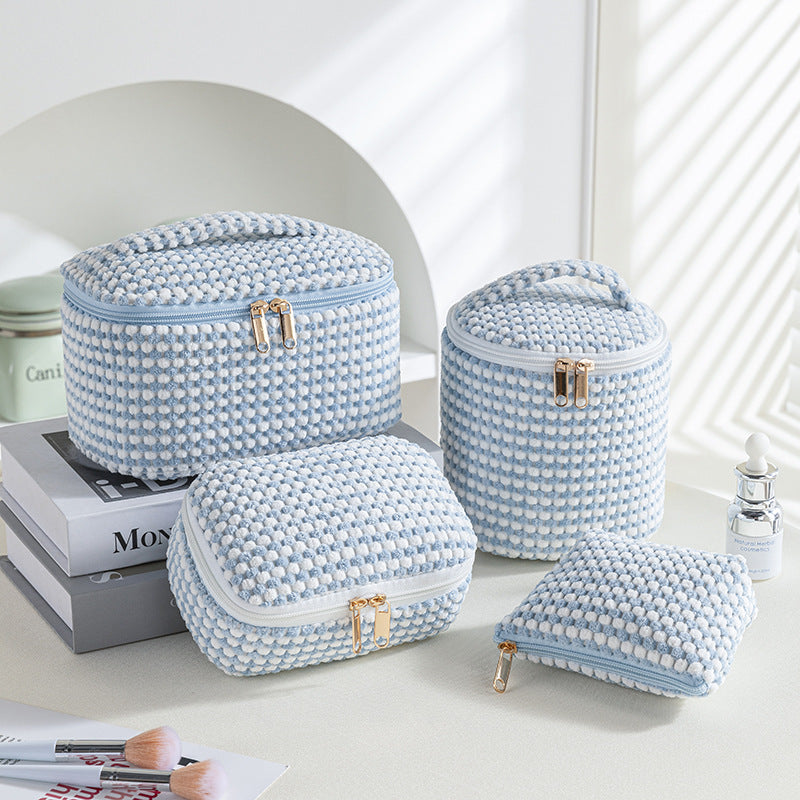 Flanell-Make-up-Taschen-Set, 4-teilig – Bild 4 | LuxeStyle
