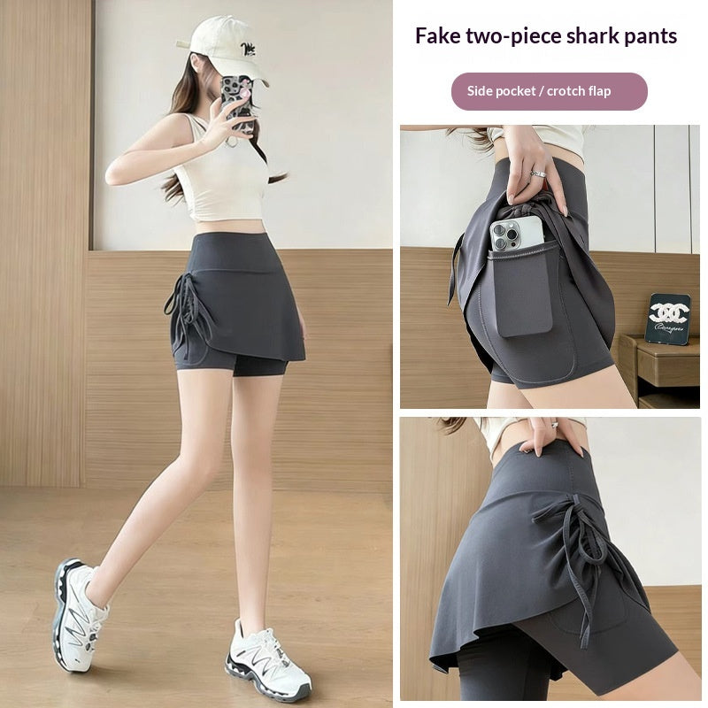 High-Waist Yoga Shorts im Zweiteiler-Look