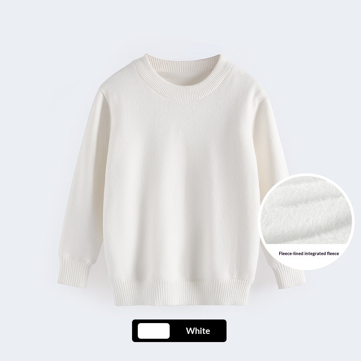Weisser Pullover mit Fleece-Futter