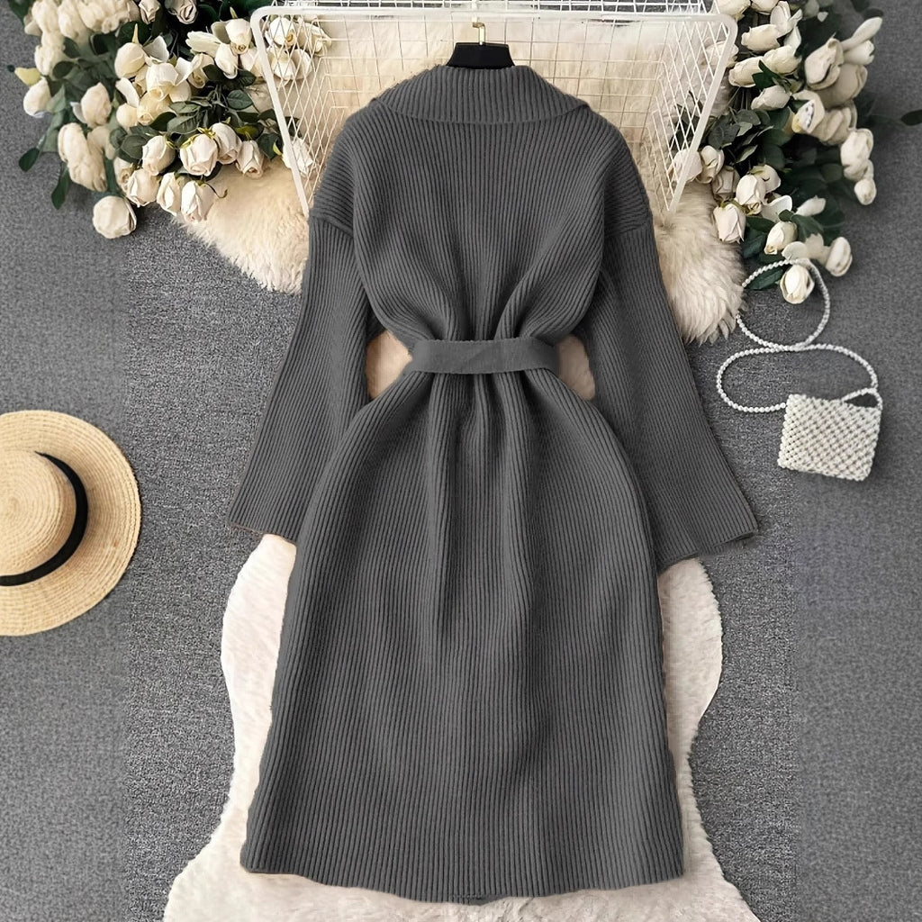 Eleganter Strick-Cardigan mit Schnürdetails