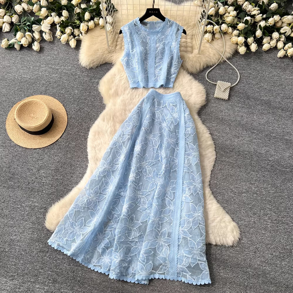 Elegantes zweiteiliges Spitzenkleid im French-Stil – Bild 2 | LuxeStyle
