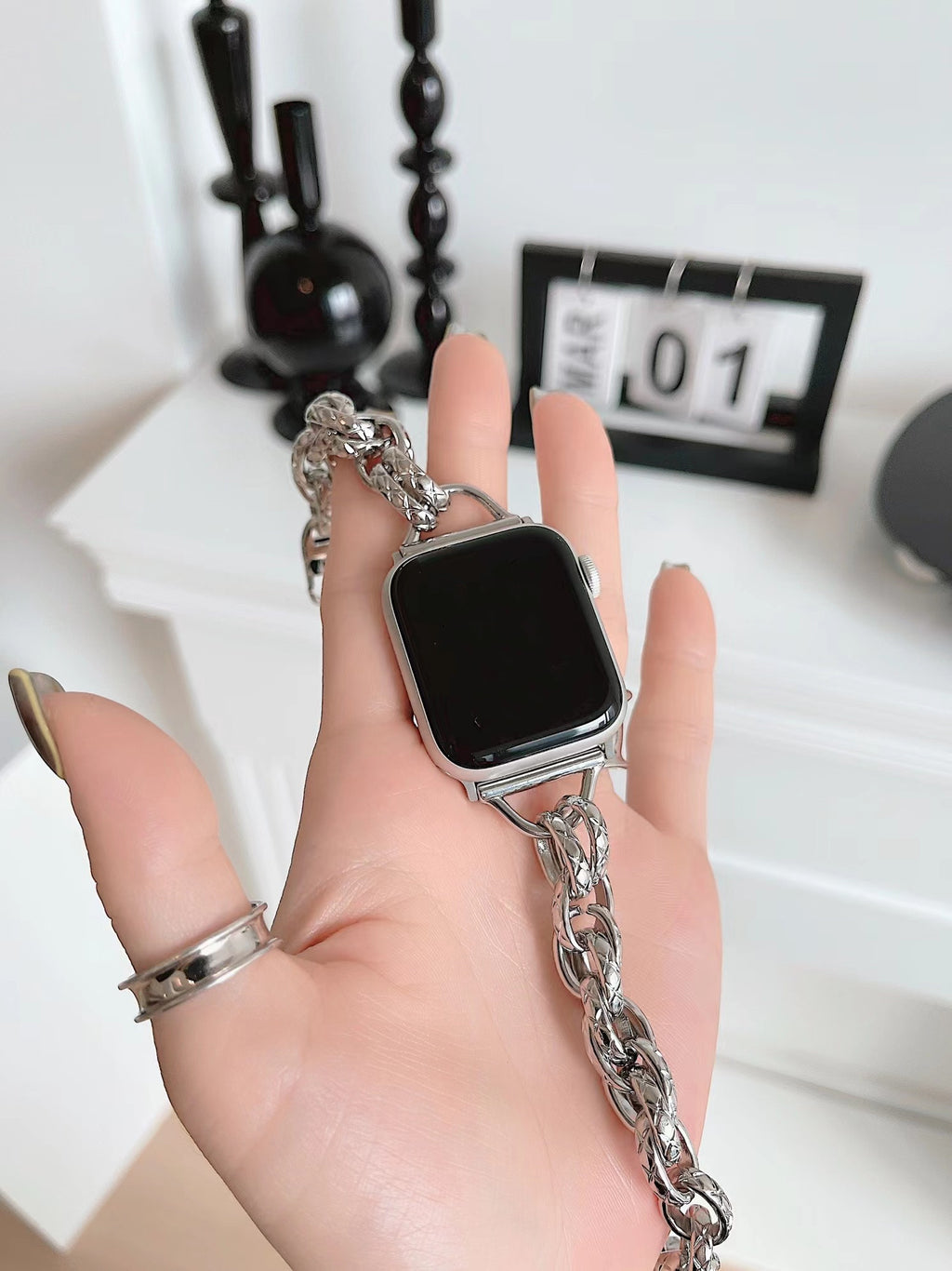 Metall-Punk-Uhrarmband für Apple Watch | LuxeStyle