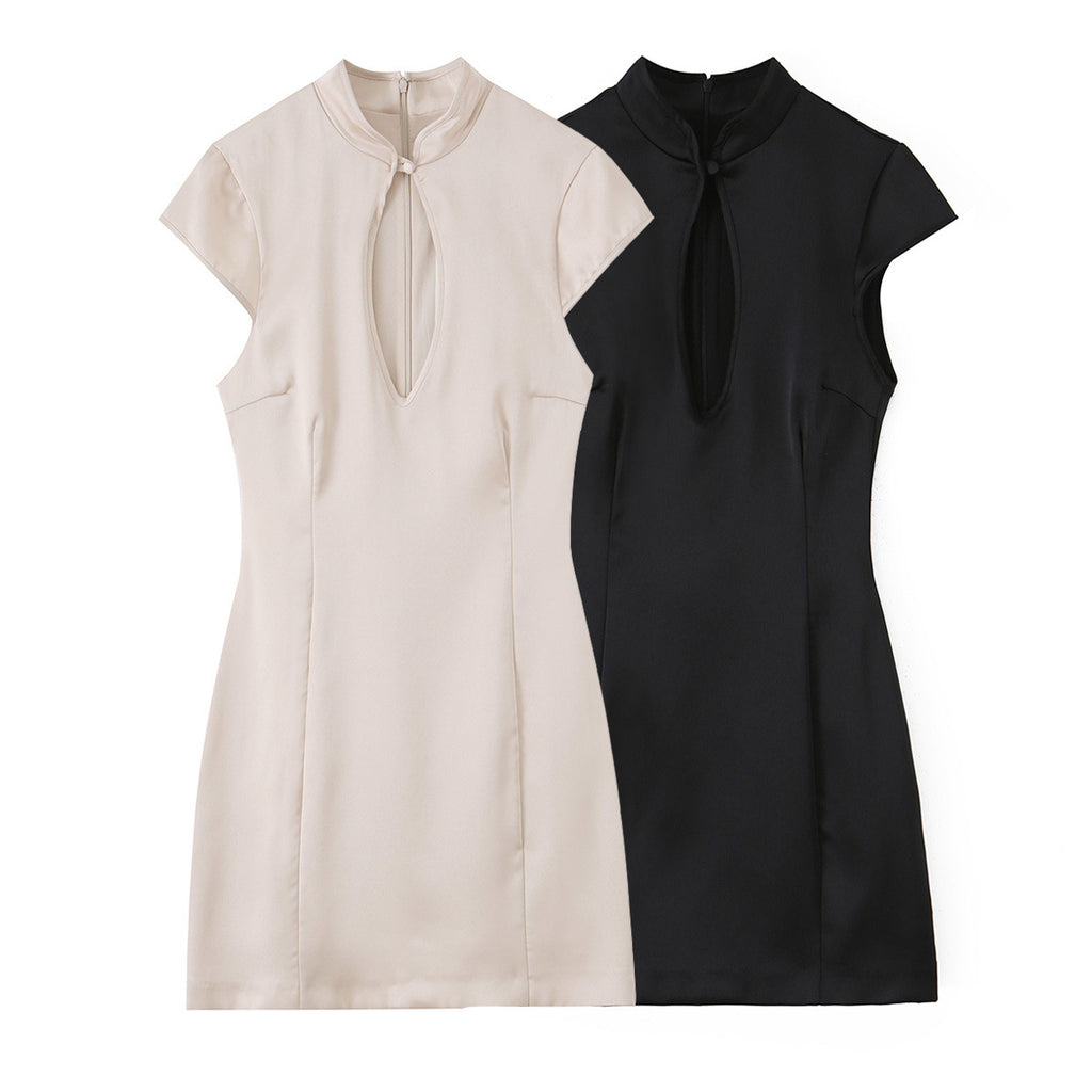 Mini-Kleid aus Satin-Polyester mit Schlitz