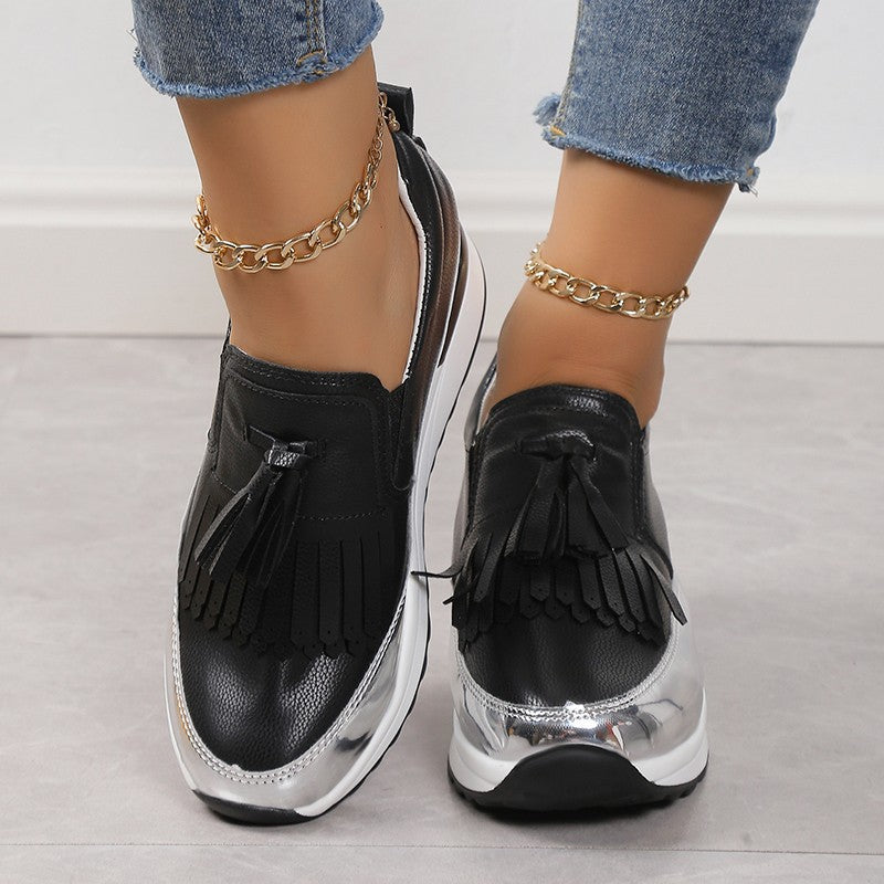 Damen Plateau-Sneaker mit Quaste – Bild 1 | LuxeStyle