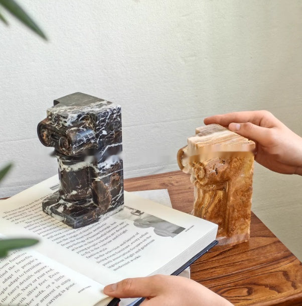 Deko-Objekt aus Naturmarmor – Bild 4 | LuxeStyle