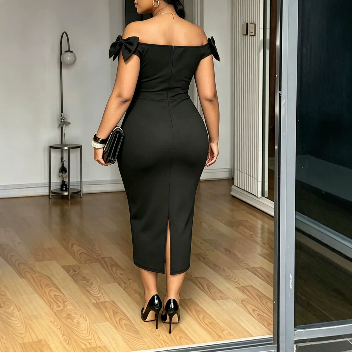 Schwarzes Bodycon-Kleid mit Schulterfrei und Schleife – Bild 4 | LuxeStyle