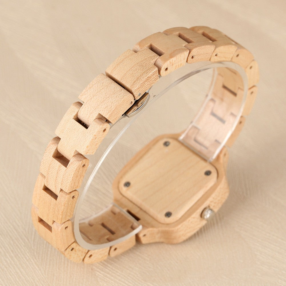 Bambus-Holz-Uhr mit digitalem Goldzifferblatt | LuxeStyle
