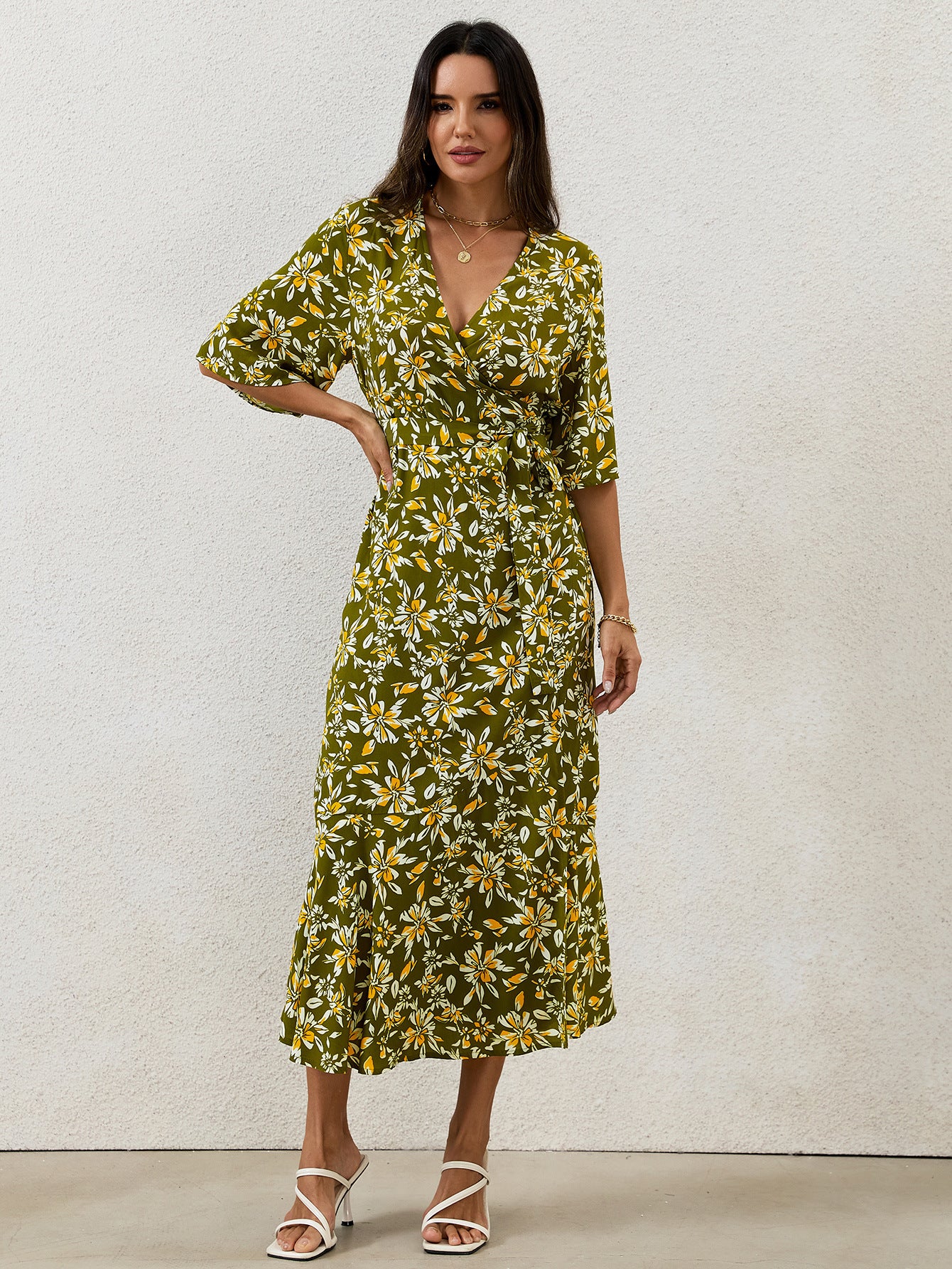 Boho-Vintage Etuikleid mit halbem Arm